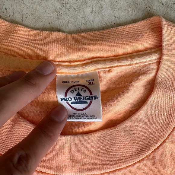 Vintage faded beach bums salmon pink tee size XL 90s retro Florida - Picture 5 of 7